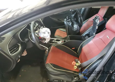 2022 Chevrolet Malibu Lt из США, поврежденный, VIN 1G1ZD5ST4NF172450